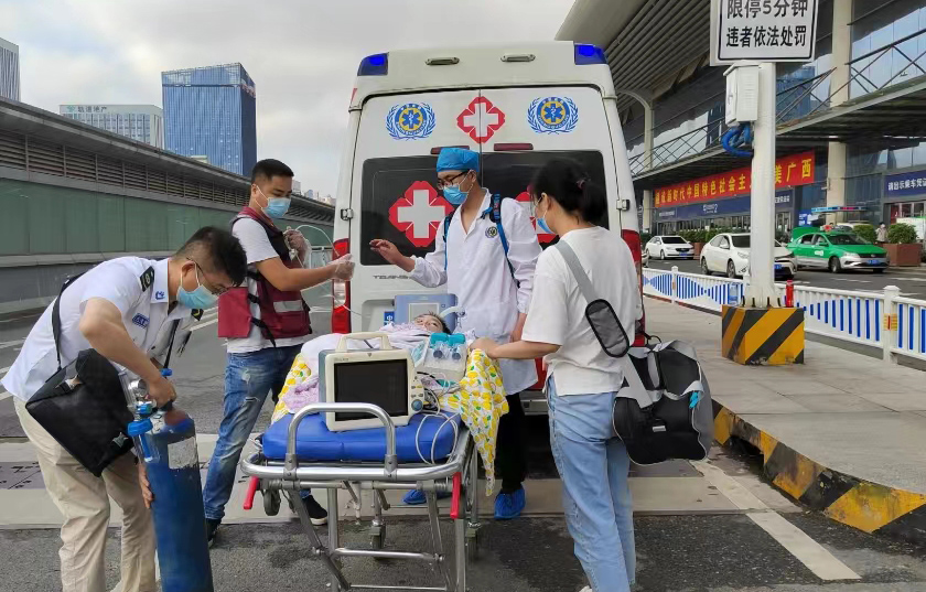 行唐县救护车出租公司